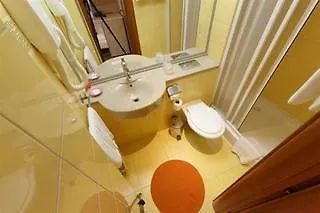 Top Countryline Zenith Conference And Hotel 4*