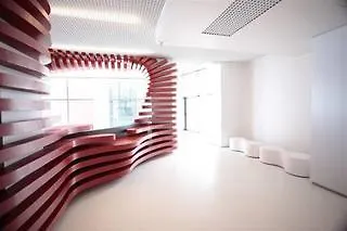 ホテル Top Countryline Zenith Conference And 4*