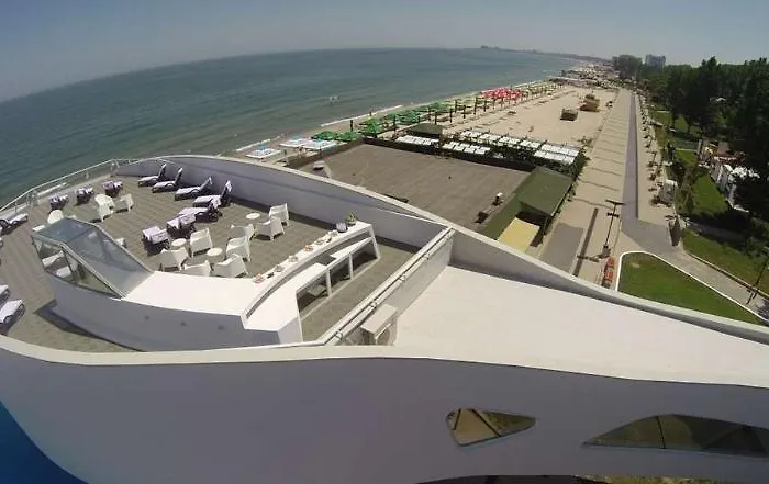 ホテル Top Countryline Zenith Conference And 4*